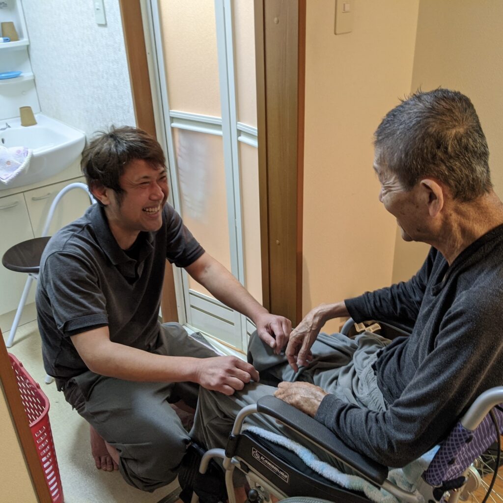 りんくる_1020_介護風景１